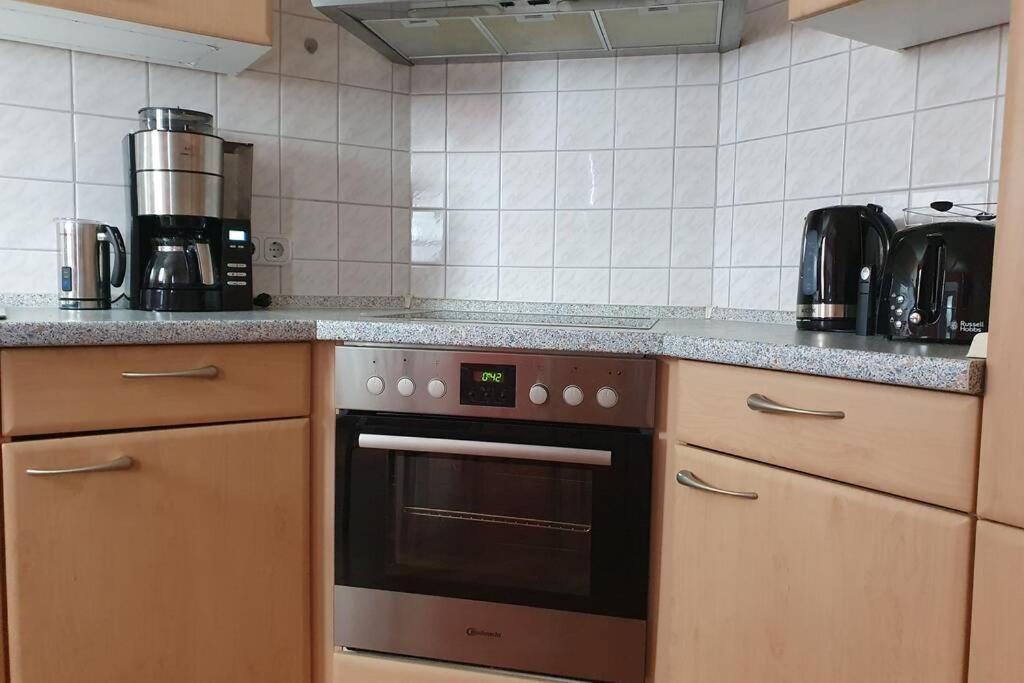 Villa Stadtb,Burggleiberg,Whirlpool,2Xbad,3Zimmernetflix à Krofdorf-Gleiberg Extérieur photo